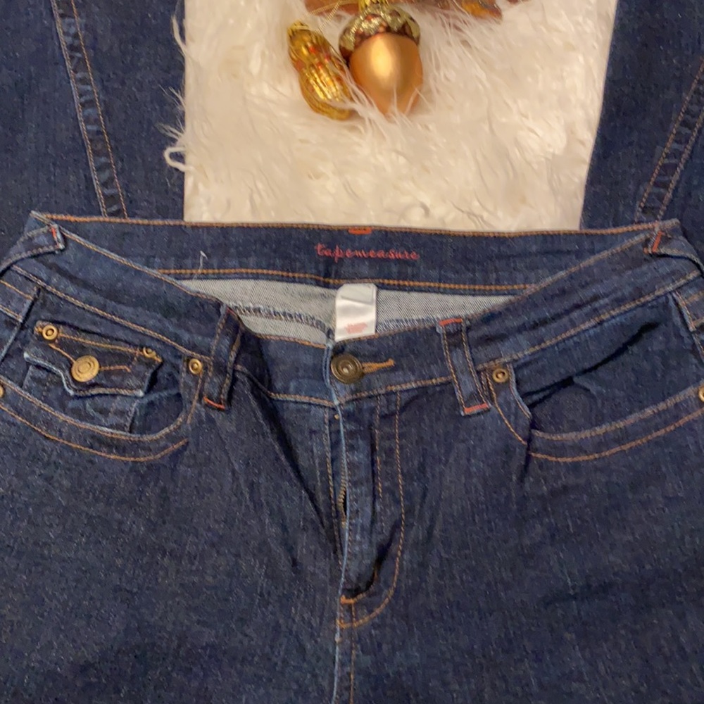 Dark denim jeans with flare leg bottom. Size 10 - Picture 4 of 7